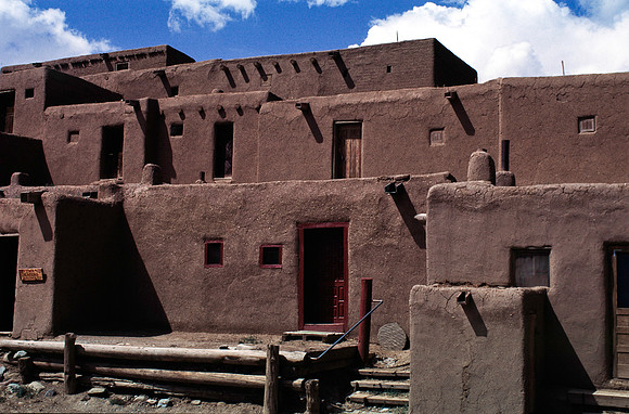 37865_B15_SL_COLOR_TAOS_NM_97_15.jpg
