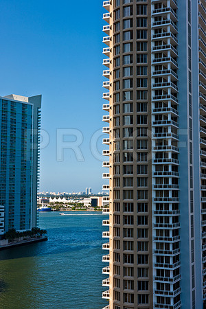 3020_DG_Icon_Brickell_Related_Miami_FL_20090510-5L8Y7924