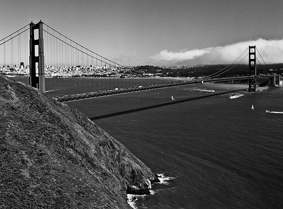 2352_FM_BW_SQ_SAN_FRANCISCO_CA_02 _1.jpg