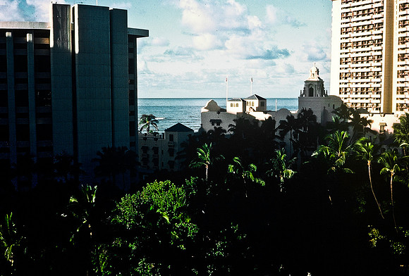 64034_B1_SL_COLOR_NY_82_11.jpg