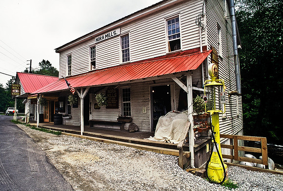 47411_B4_SL_COLOR_US_TOUR_NC_GA_97_11.jpg