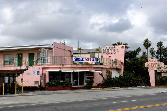 36155_DG_Color_USA_Miami_FL_Biscayne_BlvdZV4N6306_Oasis_Biscayne_BLV_Related 1