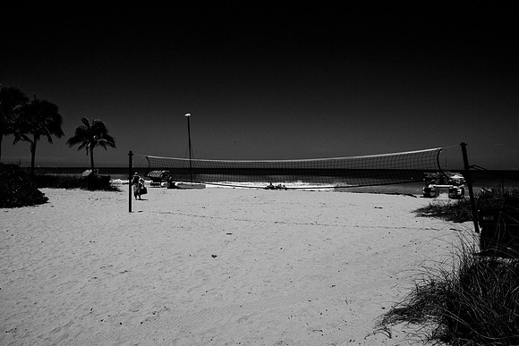 36181_DG_BW_USA_Miami_FL_Related_GroupZV4N9568