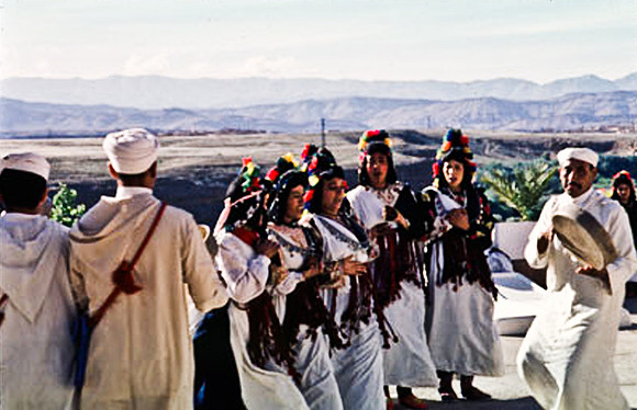 3233_SL_COLOR_EL_KELAA_M_GOUNA_MAROCCO_II_1998_12
