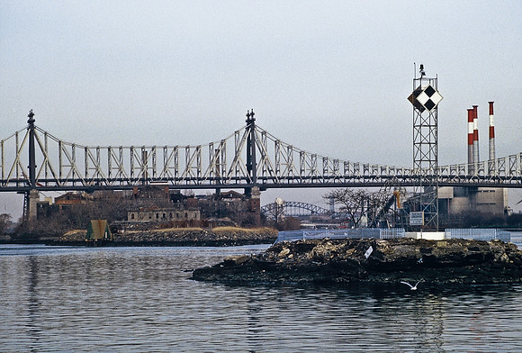 64049_B1_SL_COLOR_NY_86_02.jpg