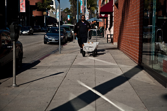 06629_DG_CALIFORNIA_USA_2007_ZV4N_8196