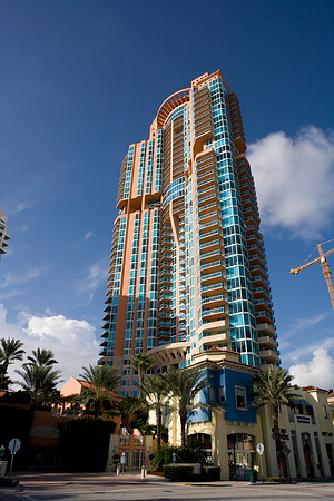 36146_DG_Color_USA_Miami_Beach_FL_Related_Group_South_of_FifthZV4N3266