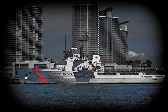 3440_DG_Port_Cargo_Miami_FL_ZV4N8810