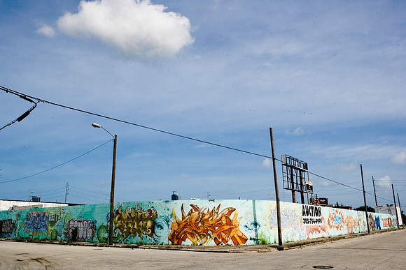 85771_ZV4N6010_film_Miami_FL_USA