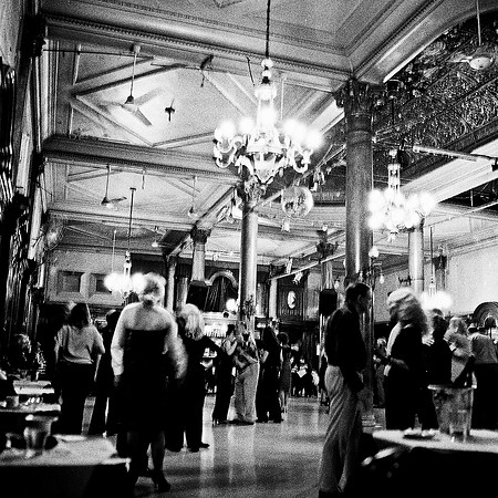 2654_FM_BW_SQ_CAFE_REAL-TANGO_BUENOS_AIRES_ARGENTINA_2004