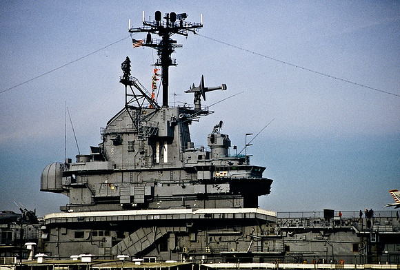 64044_B1_SL_COLOR_NY_86_15.jpg