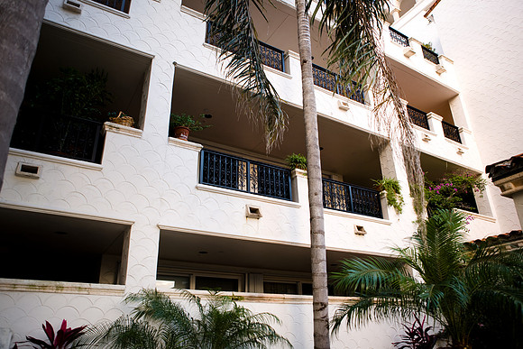 36145_DG_Color_USA_Fisher_Island_FL_Related_GroupZV4N4782