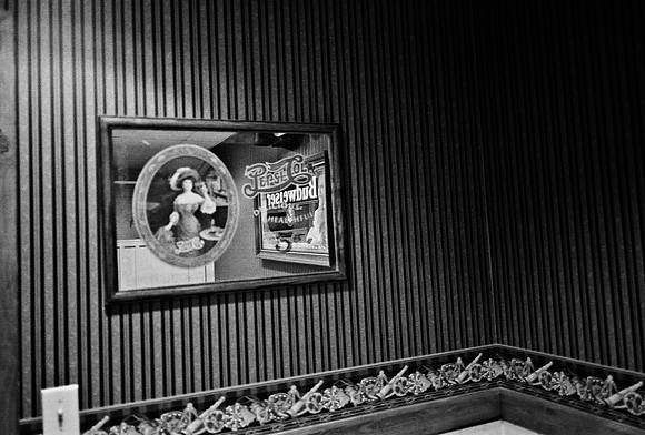7533_FL_BW_KENTUCKY_01_23.jpg