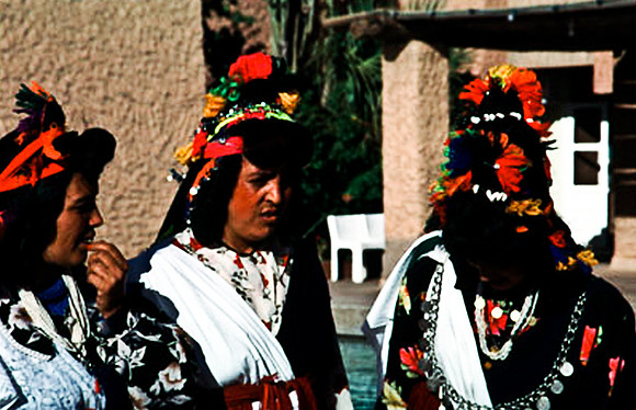 3226_SL_COLOR_EL_KELAA_M_GOUNA_MAROCCO_II_1998_11