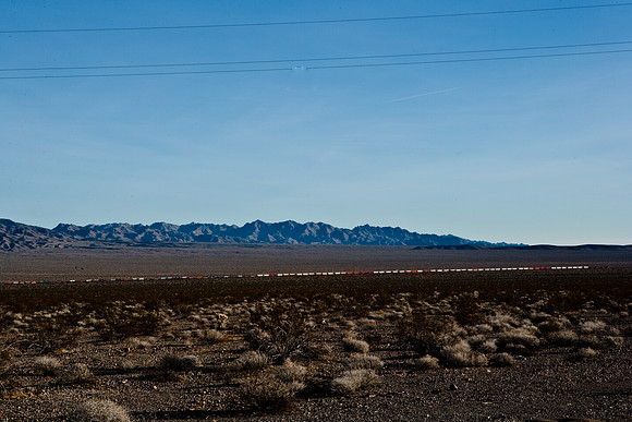 06647_DG_COLOR_ROUTE_66_TO_NEEDLES_CALIFORNIA_CA_USA_2007_ZV4N_655