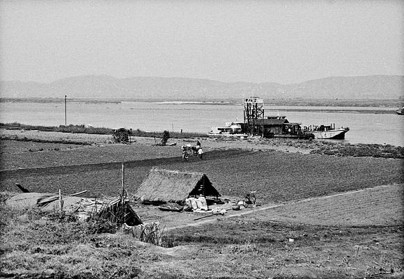 0784_FM_BW_35MM_BURMA_20