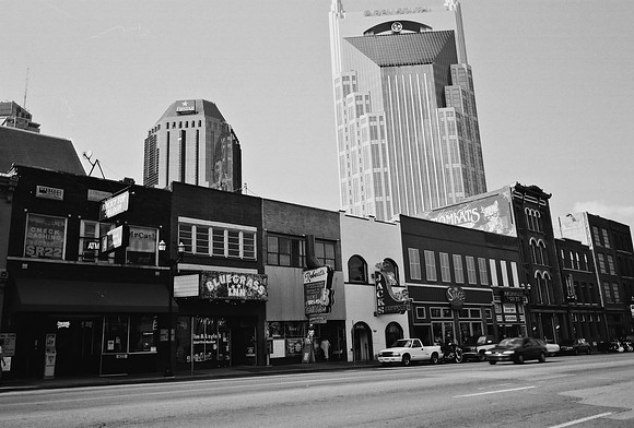 7531_FM_BW_KENTUCKY_01_23.jpg