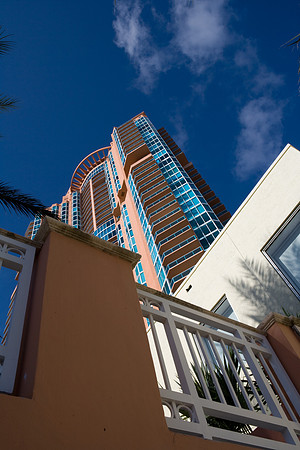 36146_DG_Color_USA_Miami_Beach_FL_Related_Group_South_of_FifthZV4N3272