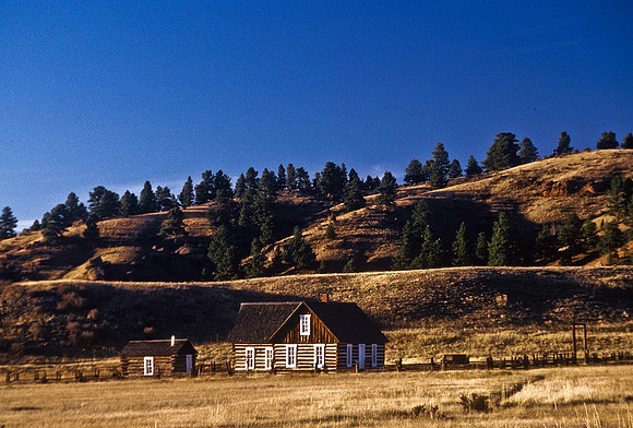 47433_B5_SL_COLOR_ARGOTOWN_HWY40_COLORADO_WY_97_07.jpg