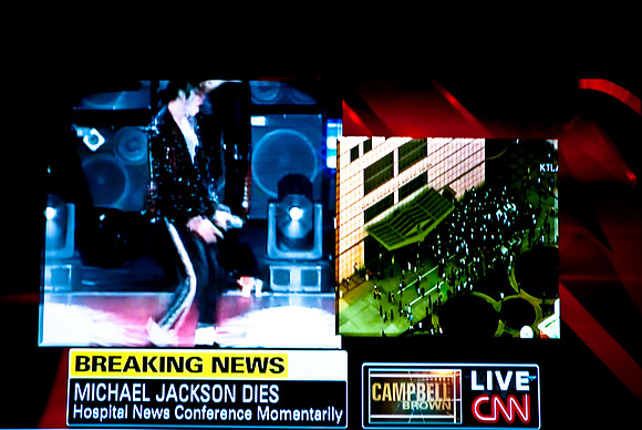3046_Micheal_Jackson_TV-0410