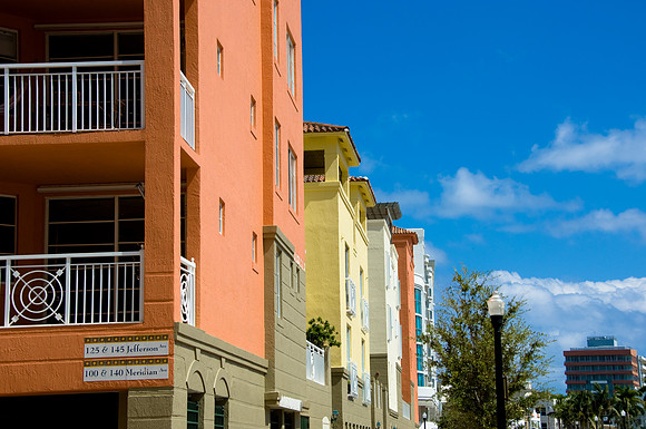 36228_DG_Color_USA_South_Beach_FL_RelatedDSC_0168