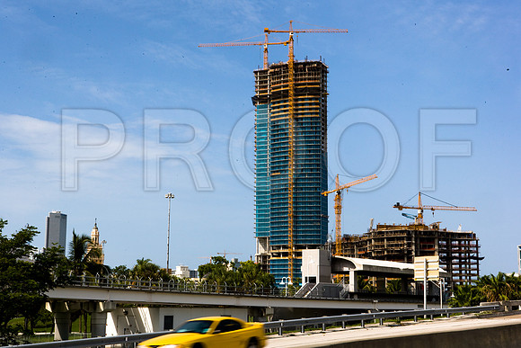 84691_2008_DG_Color_USA_Miami_FL_ZV4N1876