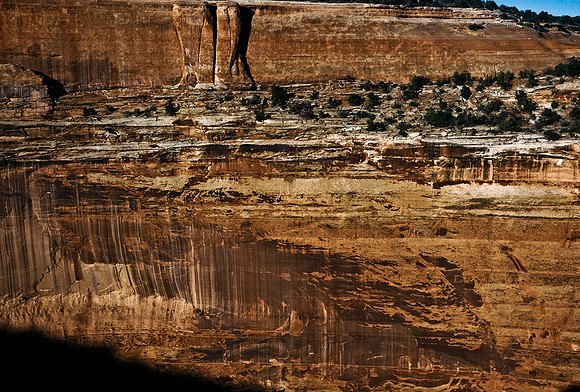 47467_B5_SL_COLOR_NATIONA_ MONUMENT_COLORADO_WY_97_04.jpg