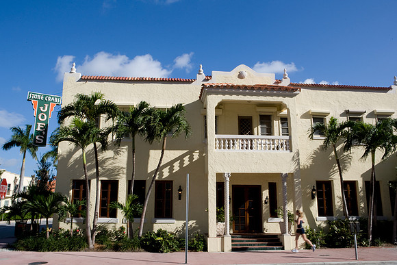 36146_DG_Color_USA_Miami_Beach_FL_Related_Group_South_of_FifthZV4N3289