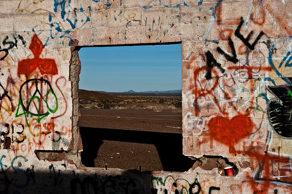 06647_DG_COLOR_ROUTE_66_TO_NEEDLES_CALIFORNIA_CA_USA_2007_ZV4N_629