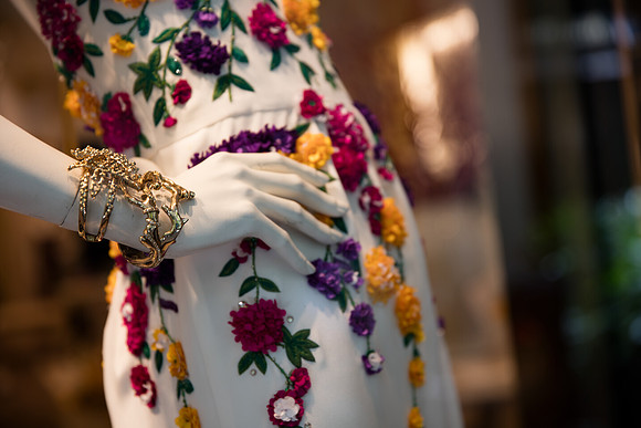 20160417_Mannequins_and_Windows_075A0043