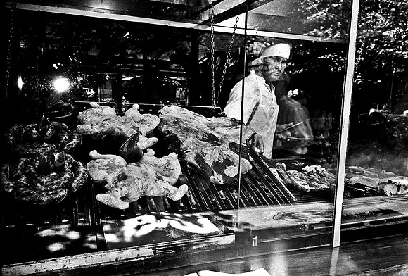 2667_FM_BW_35MM_BUENOS_AIRES_ARGENTINA_2004_15