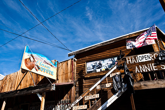 06648_DG_COLOR_OATMAN_ARIZONA_AZ_USA_2007_ZV4N_974