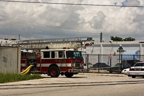 84697_Concrete_Plant_In_Fire_ZV4N6599Canon