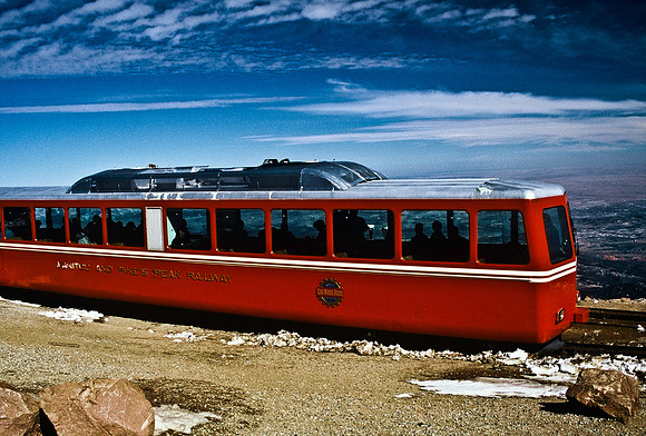 47455_B5_SL_COLOR_PIKES_PEAK_HWY_COLORADO_WY_97_12.jpg