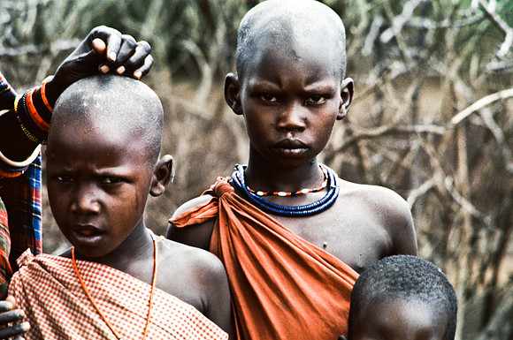 55423_SL_COLOR_TRIBE_CAMP_MASAI_KENYA_AFRICA_1989_9-2