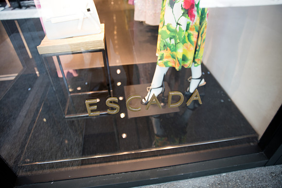 20160417_Mannequins_and_Windows_075A0096