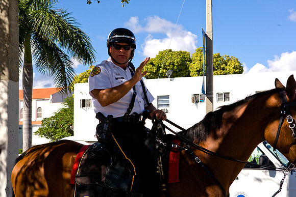 84782_ZV4N8182_FL_Miami_USA