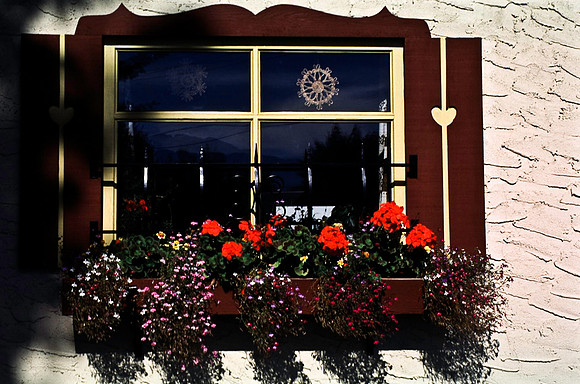06815_B19_SL_COLOR_KAMLOOPS_TO_REVELSTOKE_WS_97_05.jpg
