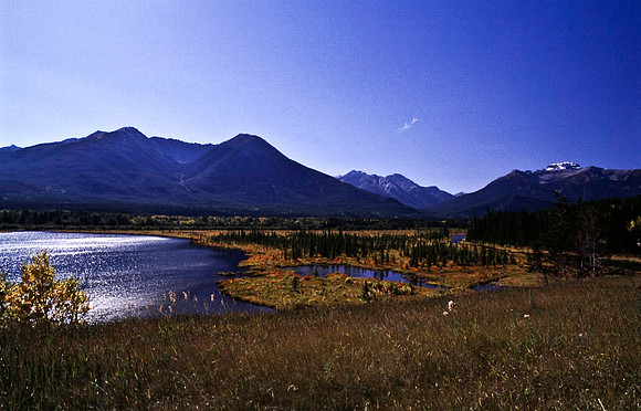 06838_B19_SL_COLOR_LAKE_LOUISE_TO_BANFF_BC_WS_97_01.jpg
