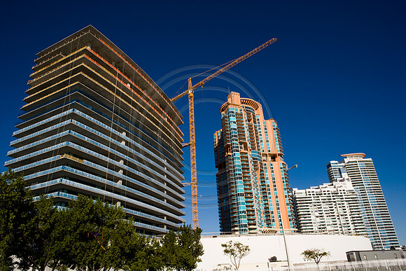 36136_DG_Color_USA_Miami_Beach_FL_Related_GroupZV4N0530