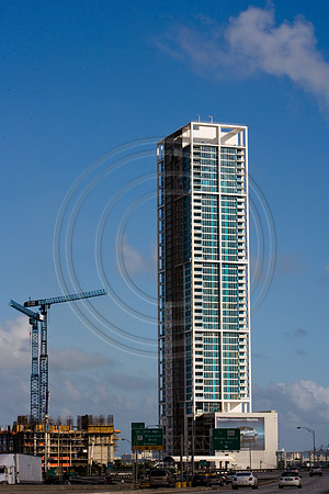 36136_DG_Color_USA_South_Beach_FL_Related_Group_South_of_FifthZV4N9960
