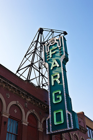 0017_DG_Fargo_North_Dakota_5L8Y3936