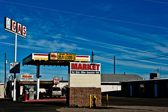 06647_DG_COLOR_ROUTE_66_NEEDLES_TO_MOHAVE_VALLEY_CALIFORNIA_CA_USA_2007_ZV4N_822