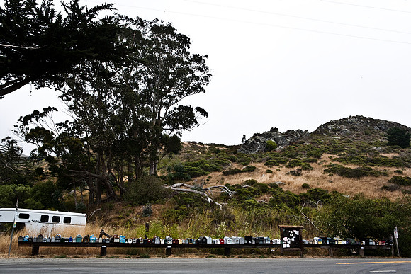 06583_ZV4N_3738_DG_COLOR_HWY_1_MILES_AFTER_NICKS_COVE_CALIFORNIA_CA_USA_2007_