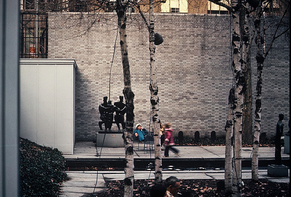 64032_B1_SL_COLOR_NY_80_05.jpg