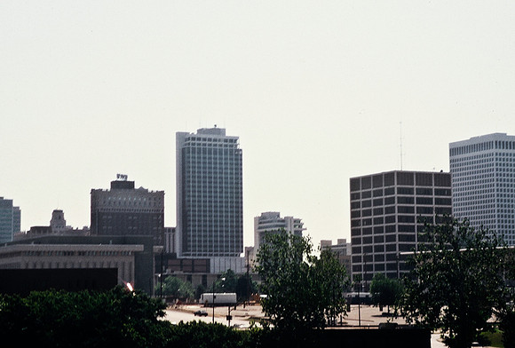 47425_B5_SL_COLOR_TULSA_CO_82_08.jpg