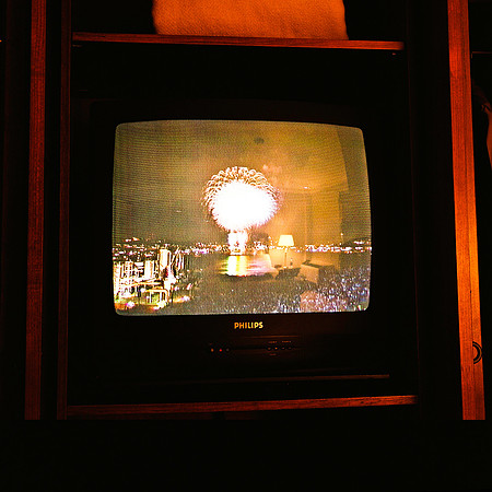 2386_FM_COLOR_CA_02.jpg