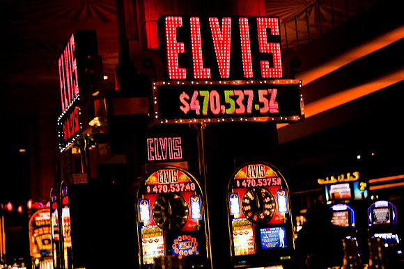 06650_DG_COLOR_LAS_VEGAS_NEVADA_NV_USA_2007_ZV4N_2736