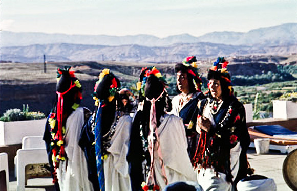3232_SL_COLOR_EL_KELAA_M_GOUNA_MAROCCO_II_1998_14
