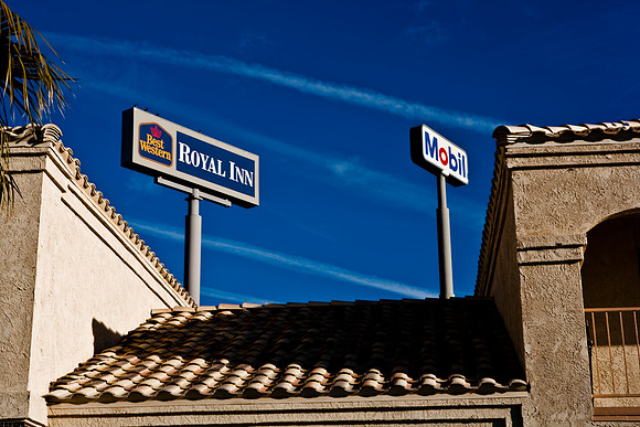 06647_DG_COLOR_NEEDLES_CALIFORNIA_CA_USA_2007_ZV4N_766